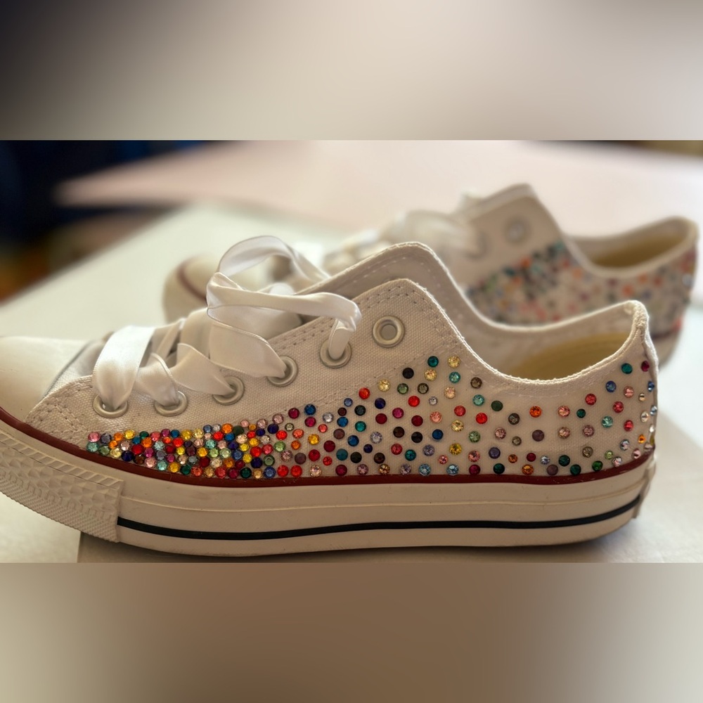 Converse Custom Multicolor Rhinestone Kicks! Sz 8 Woman. Low top  one of. Kind!